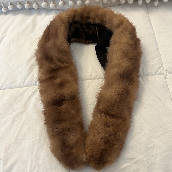 Genuine mink fur collar - Picture 3 of 9